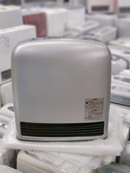 Rinnai 3.5KW ( 11900 BTU ) Japanese Gas Blower Heaters 1