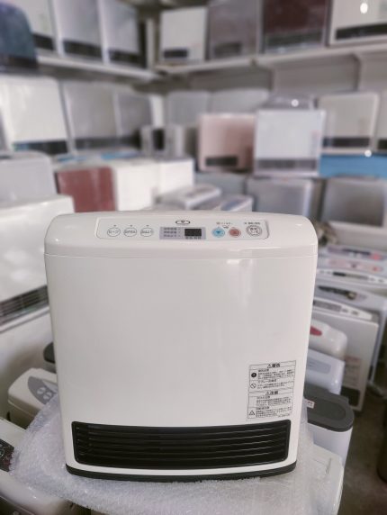 Rinnai 4.07KW ( 13838 BTU) Japanese Gas Blower Heaters (Flat Panel )