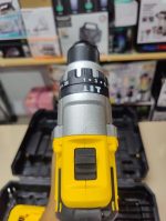 Lot Imported DeWALT 88V Drill Machine 6
